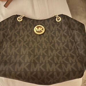 Michael Kors Safiano Leather Shoulder bag